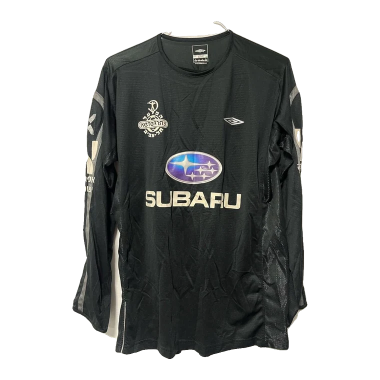 Hapoel Tel Aviv goalkeeper · 2007 approx.